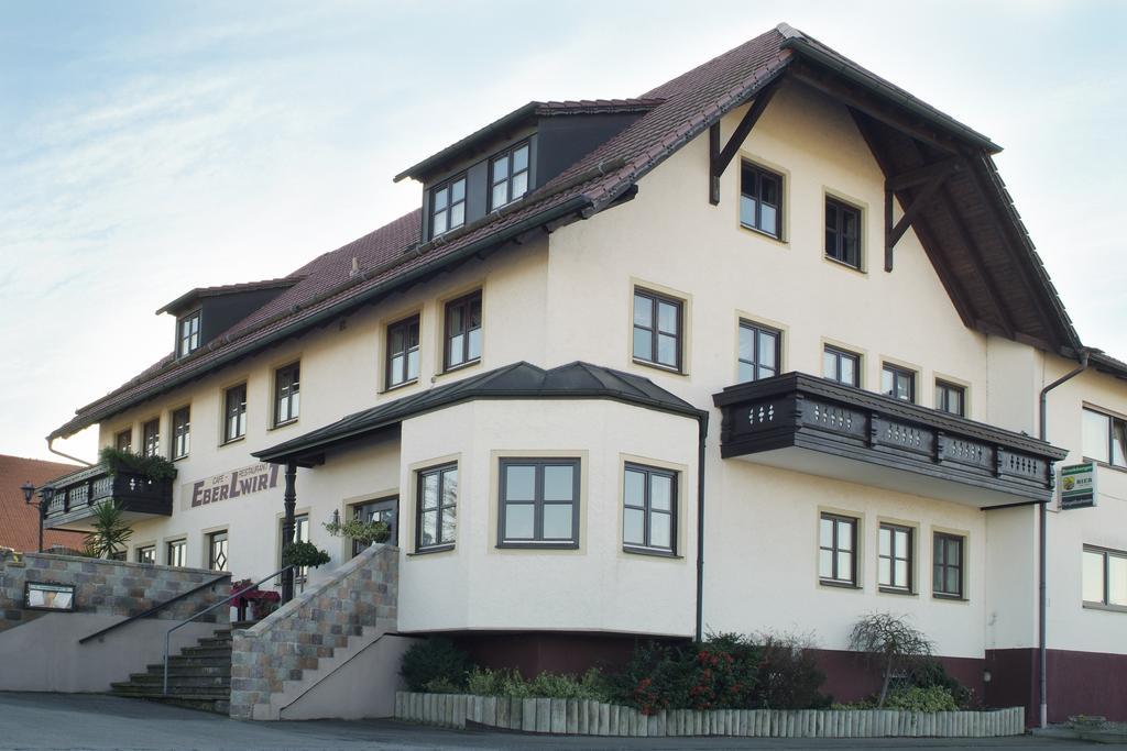 - Restaurant Eberlwirt Hotel Bruckberg