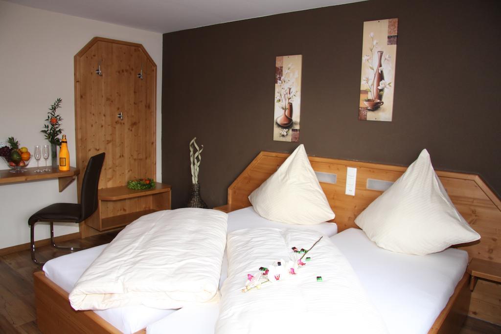 - Restaurant Eberlwirt 3*