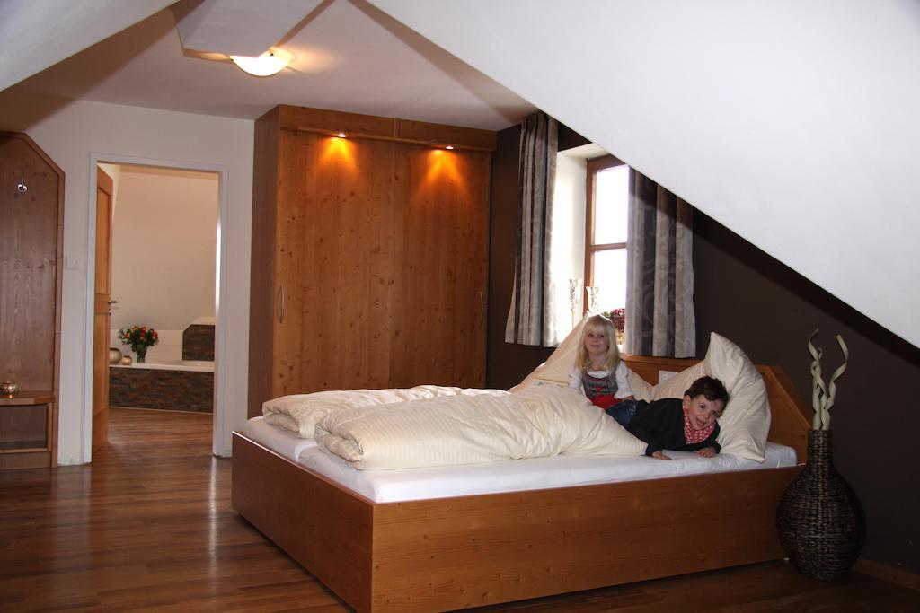 - Restaurant Eberlwirt 3*